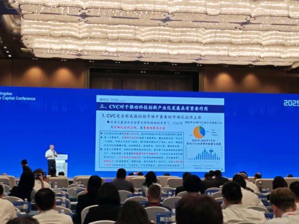 富豪优配 黄奇帆：生产性服务业自带“光环”